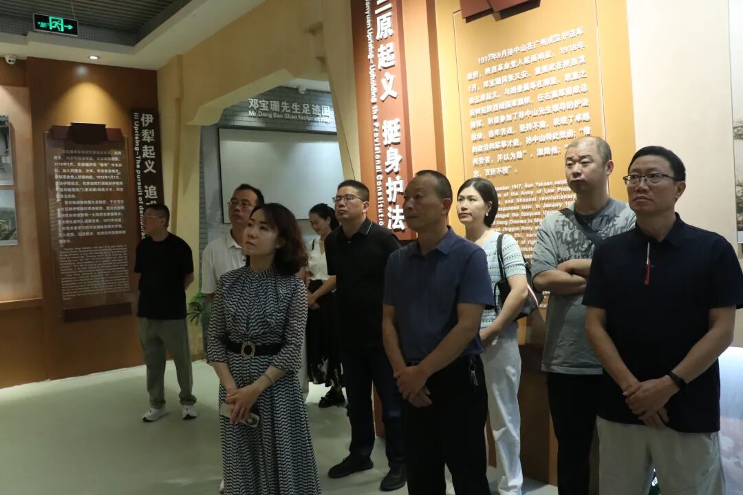 图片 图片